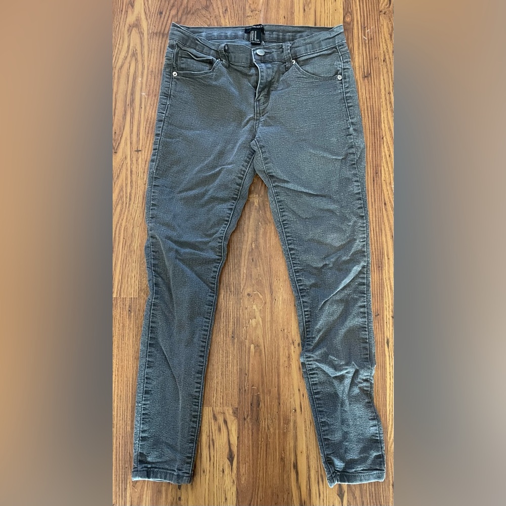 Forever 21 Charcoal Denim Skinny Stretchy Jeans size 27